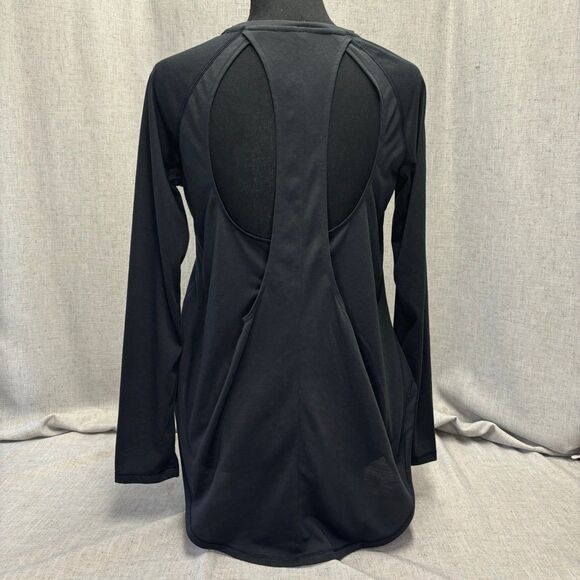Under Armour Women’s Pindot Open Back Long Sleeve Shirt Long Hem Size XS NWT - Picture 3 of 11